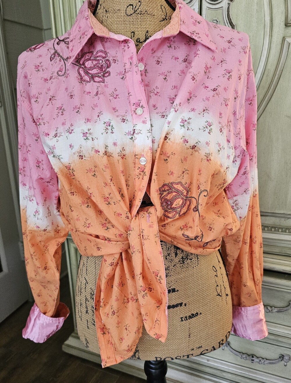 Twenty X COWGIRL Tie-Dye, Floral, Rhinestone, Embroidered Button-up Shirt (XXL)